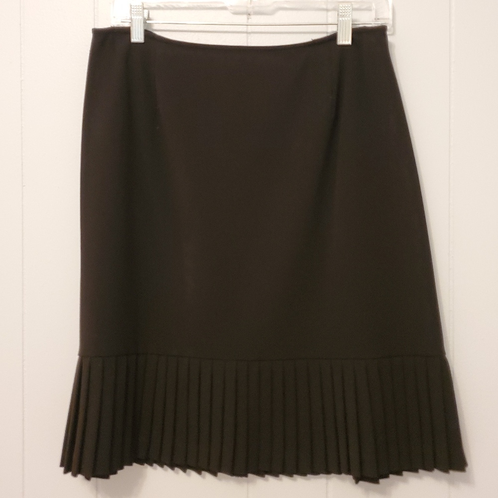 Briggs New York | Black Accordion Ruffle Skirt